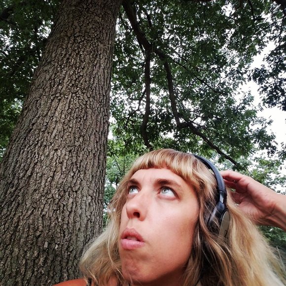 Meet your Posher, Kate - Picture 1 of 8